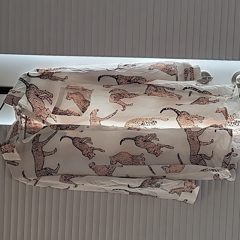 Cupshe Jaguar Long Shirt